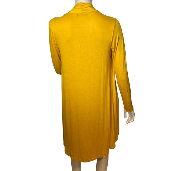 Amore Yellow Gold light weight, long sleeve cardigan - Picture 5 of 8
